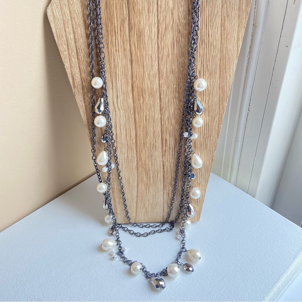 Chico’s gunmetal multi strand chain necklace faux pearls and faceted teardrops